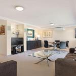 Garden Apartment At Forster Tower - Australian Destinations 0