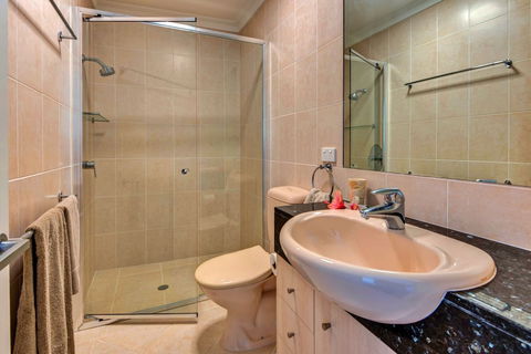 New La Bella Waters 1 Wide Ocean Views - Australian Destinations 6