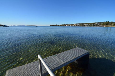 CDC 625 Beach House - Australian Destinations 1