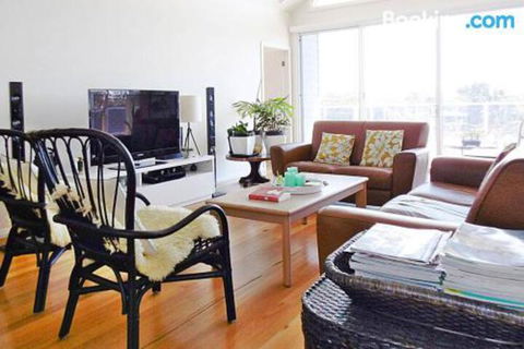 Allure - Australian Destinations 6