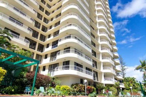 Capricornia Apartments - Australian Destinations 1