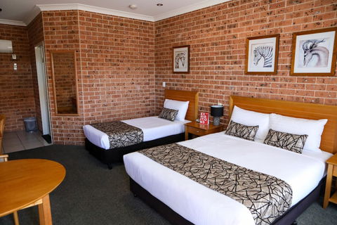Akuna Motor Inn And Apartments - Australian Destinations 4