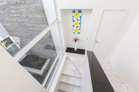 Cottesloe Beach House II - Australian Destinations 1