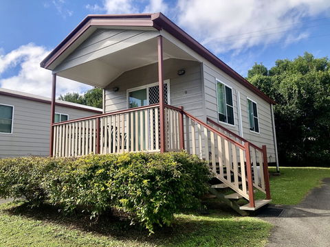 Atherton Travellers Park - Australian Destinations 6