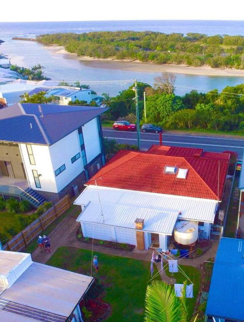 A Drop In The Ocean Kingscliff - Australian Destinations 1