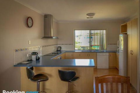 Endeavour 6 - Australian Destinations 1