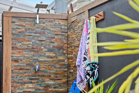 AMORE A Tranquil Retreat With Couples Spa - Australian Destinations 3