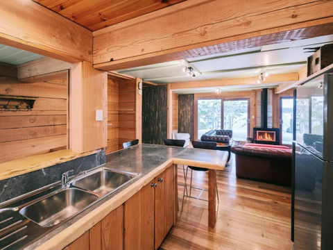 The Pier House - Australian Destinations 4