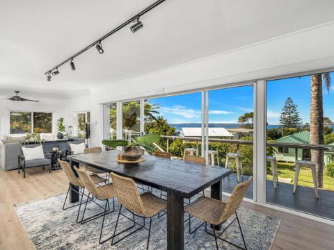 Akora At Hyams 4pm Check Out Sundays - Australian Destinations 6