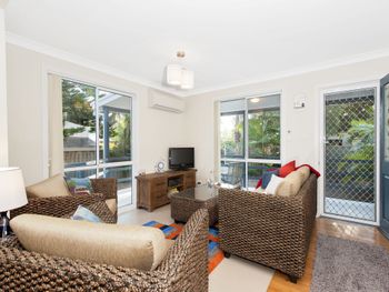 Nelson Street Pine Cottage 5A - Australian Destinations 1