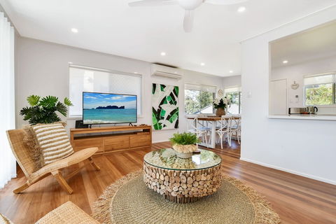 Rosies Bach - BUNA5 - Australian Destinations 3