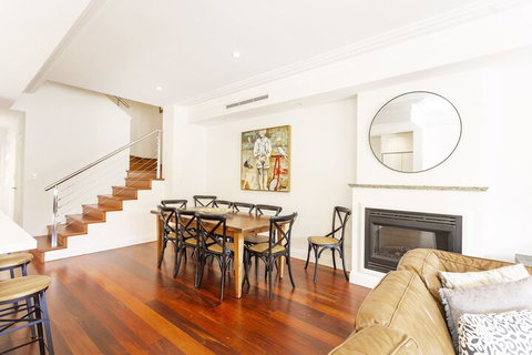 Cottesloe Aqua Retreat - Executive Escapes - Australian Destinations 6