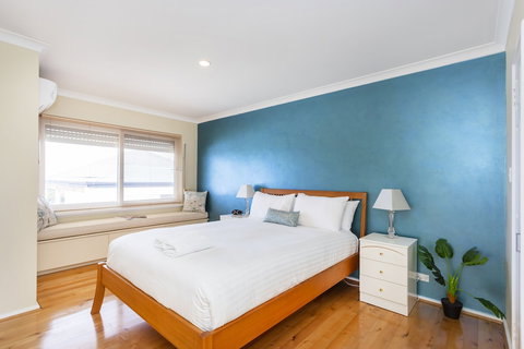 Scarborough Seaview Loft - Australian Destinations 2