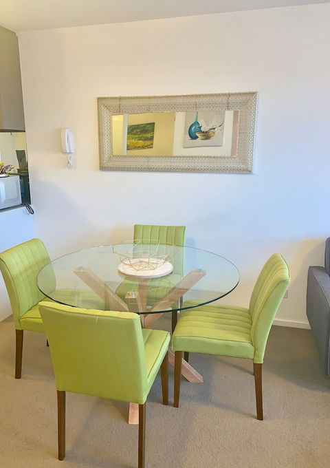 Luxury Apartment With View - Australian Destinations 3