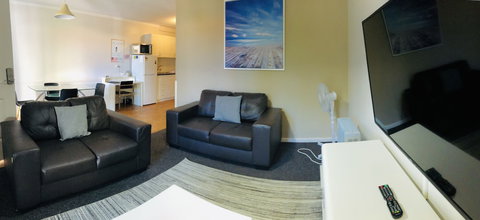 West Beach Lagoon 107 - Australian Destinations 2