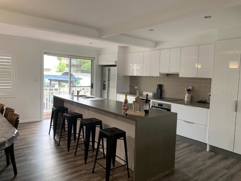 Beach & Bay Holiday House - Australian Destinations 5