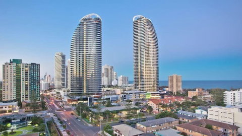 Oracle Broadbeach Apartments - Australian Destinations 0