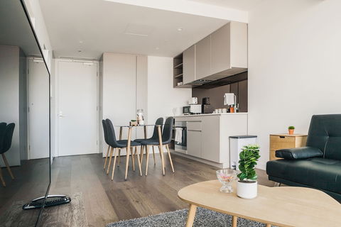 Victoria One Suites - Australian Destinations 2