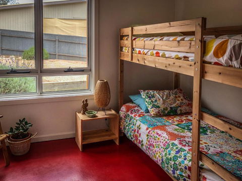 Samphire Beach House - Australian Destinations 3