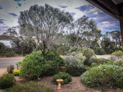 Samphire Beach House - Australian Destinations 4