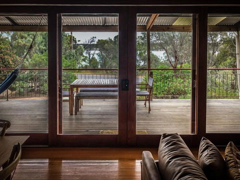 Samphire Beach House - Australian Destinations 6