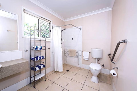 Cypress Pines Studio Villas - Australian Destinations 1