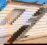 Daydream Motel and Apartments - Australian Destinations