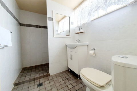 Ardeanal Motel West Wyalong - Australian Destinations 7