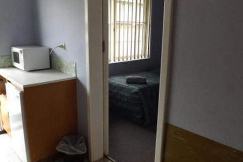 Collie Motel - Australian Destinations 7