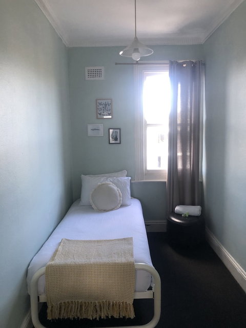 Grand Hotel Kiama - Australian Destinations 6