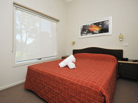 NRMA Eastern Beach Holiday Park - Australian Destinations 3
