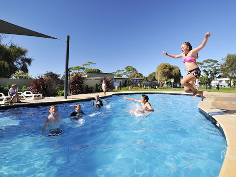 NRMA Eastern Beach Holiday Park - Australian Destinations 1