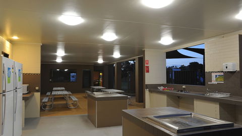 NRMA Eastern Beach Holiday Park - Australian Destinations 6