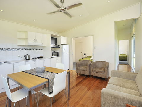NRMA Eastern Beach Holiday Park - Australian Destinations 5