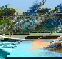 Beach on Sixth - Australian Destinations