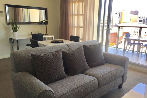 Adelaide DressCircle Apartments North Terrace - Australian Destinations 5