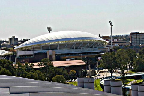 Adelaide DressCircle Apartments North Terrace - Australian Destinations 3