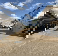 Silo Motor Inn - Australian Destinations