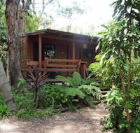 Samurai Beach Bungalows Port Stephens YHA - Australian Destinations
