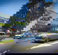 Alex Beach Cabins - Australian Destinations