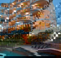 Meridian Alex Beach Apartments - Australian Destinations