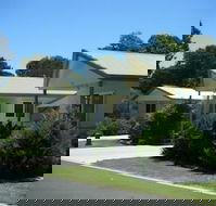 Pepper Tree Cabins - Australian Destinations