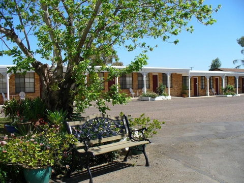 Colonial Motor Lodge Scone - Australian Destinations 0