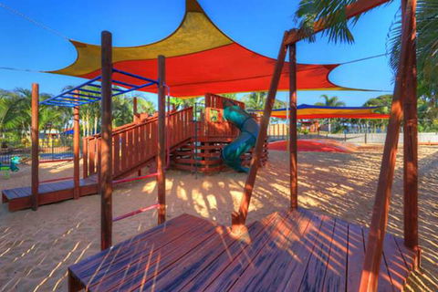 NRMA Capricorn Yeppoon Holiday Park - Australian Destinations 1
