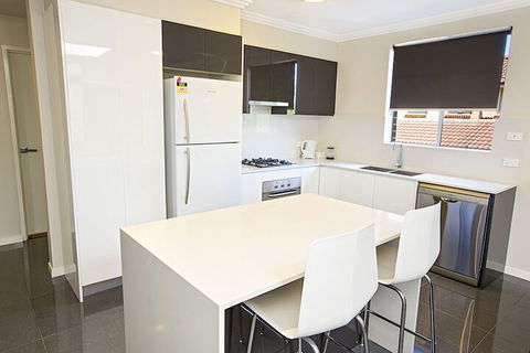 Astina Serviced Apartments Parkside - Australian Destinations 4