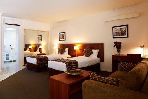 Chinchilla Downtown Motor Inn - Australian Destinations 3