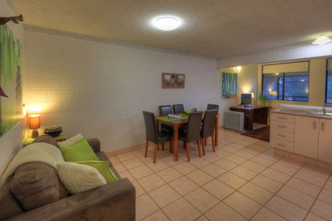 Mapleton Falls Accommodation - Australian Destinations 6