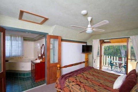 Bimbadeen Mountain Retreat - Australian Destinations 3