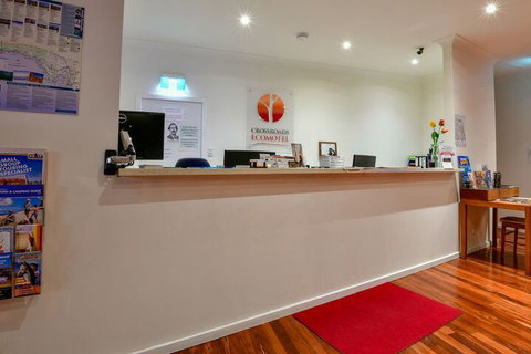 Crossroads Ecomotel - Australian Destinations 5