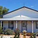 C & As Cottage - Australian Destinations 0